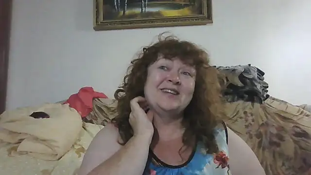 Snapshot of RoseRed69 chatting on 09-11-25, 01:06 RoseRed69 online show from 09-11-25, 01:06