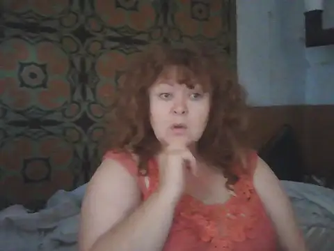 Snapshot of RoseRed69 chatting on 09-26-25, 01:09 RoseRed69 online show from 09-26-25, 01:09