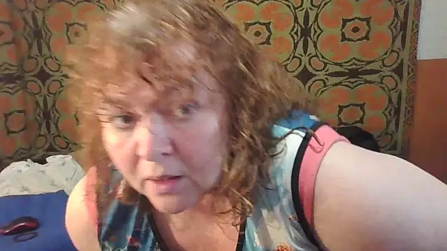 Snapshot of RoseRed69 chatting on 10-07-25, 03:36 RoseRed69 online show from 10-07-25, 03:36