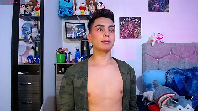 OwenBluee online show from 02-24-26, 07:17