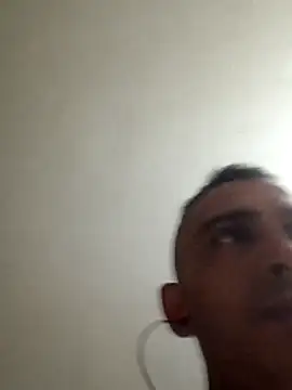 paisa233 online show from 02-20-26, 03:14