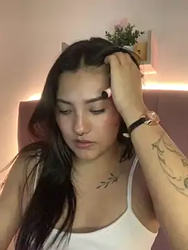 angellique 22 online show from 03-01-25, 06:35