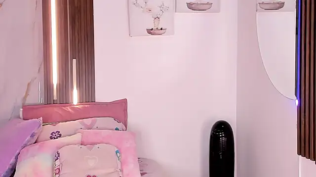 mia six66 online show from 03-21-26, 12:10