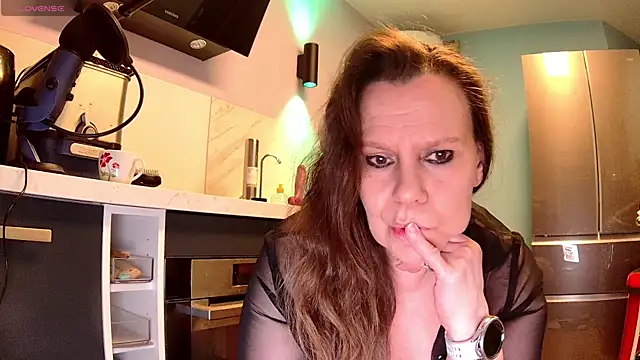 Endrocleia online show from 01-16-25, 08:03