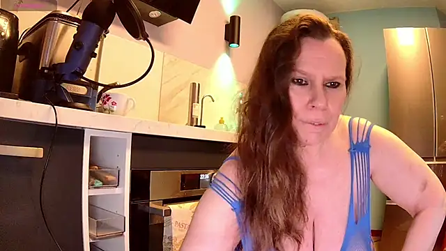 Endrocleia online show from 02-06-25, 09:38