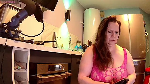 Endrocleia online show from 02-25-25, 10:07