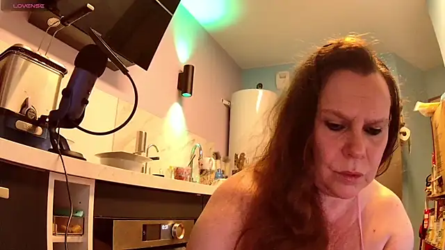 Endrocleia online show from 09-19-25, 10:32