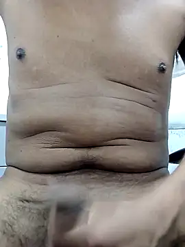 Snapshot of Romeoblues chatting on 03-07-25, 04:24 Romeoblues online show from 03-07-25, 04:24