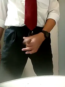 Snapshot of Romeoblues chatting on 09-16-25, 06:14 Romeoblues online show from 09-16-25, 06:14