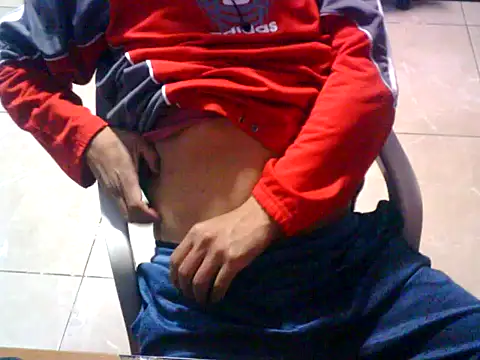 Snapshot of Romeoblues chatting on 09-29-25, 05:56 Romeoblues online show from 09-29-25, 05:56