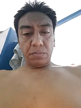 Snapshot of Romeoblues chatting on 10-08-25, 05:16 Romeoblues online show from 10-08-25, 05:16