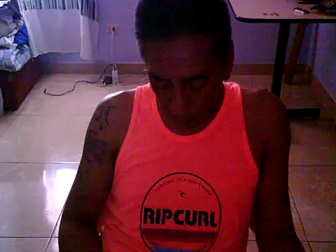 Snapshot of Romeoblues chatting on 03-27-26, 06:40 Romeoblues online show from 03-27-26, 06:40