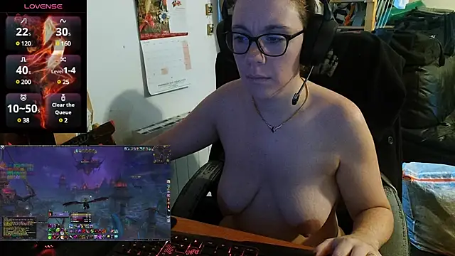 lili-hot-77 online show from 12-18-24, 08:31