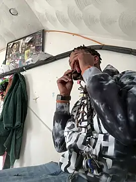 rayyymack online show from 12-19-24, 05:40