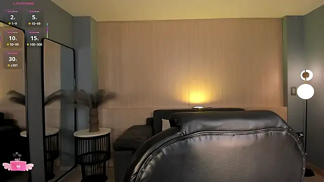 ArianaDumont online show from 09-29-25, 11:37