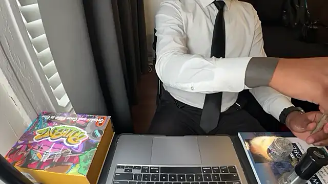 WyattBBC online show from 09-25-25, 02:43