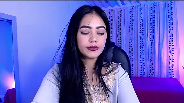 azzahara069 online show from 05-29-26, 03:59