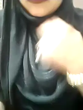Snapshot of Indian-Nazia chatting on 01-07-25, 12:52 Indian-Nazia online show from 01-07-25, 12:52
