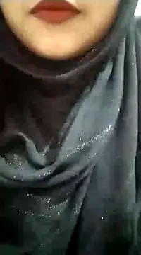 Snapshot of Indian-Nazia chatting on 01-11-25, 07:17 Indian-Nazia online show from 01-11-25, 07:17