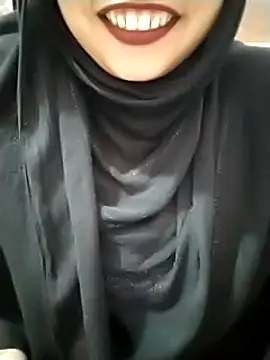 Snapshot of Indian-Nazia chatting on 01-11-25, 02:15 Indian-Nazia online show from 01-11-25, 02:15