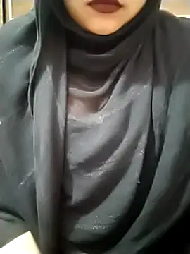 Snapshot of Indian-Nazia chatting on 01-12-25, 01:58 Indian-Nazia online show from 01-12-25, 01:58