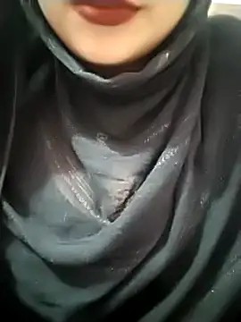 Snapshot of Indian-Nazia chatting on 01-19-25, 11:12 Indian-Nazia online show from 01-19-25, 11:12
