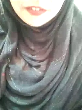 Snapshot of Indian-Nazia chatting on 01-27-25, 08:18 Indian-Nazia online show from 01-27-25, 08:18