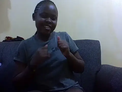 Sweetcecie01 online show from 01-08-26, 08:22