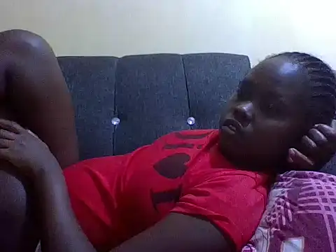 Sweetcecie01 online show from 01-15-26, 07:06