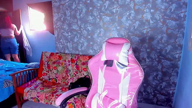 AngelaCoffee online show from 12-22-25, 09:34