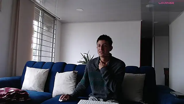 Snapshot of ashely_ryan24 chatting on 03-11-25, 12:50 ashely ryan24 online show from 03-11-25, 12:50