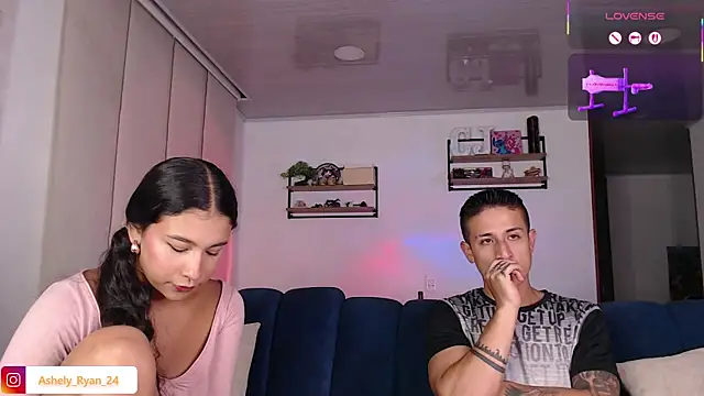 Snapshot of ashely_ryan24 chatting on 08-03-26, 03:05 ashely ryan24 online show from 08-03-26, 03:05