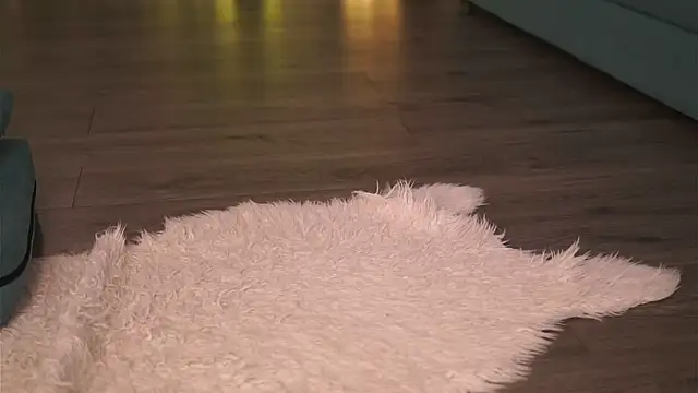 MissKiarra online show from 01-28-25, 09:51