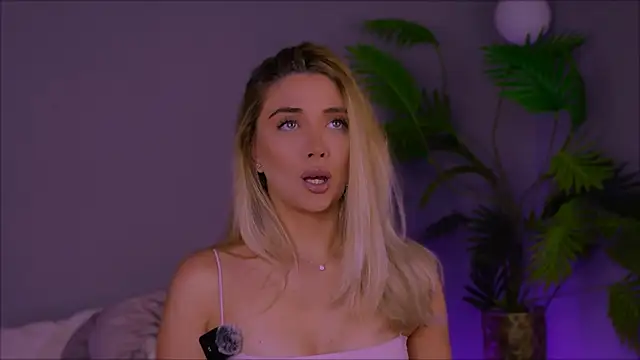 Jessielle online show from 11-14-25, 11:31