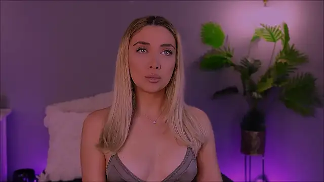 Jessielle online show from 11-24-25, 03:50