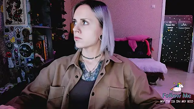 NaniMoore online show from 01-12-26, 08:14