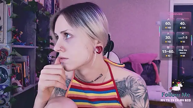 NaniMoore online show from 03-07-26, 08:06