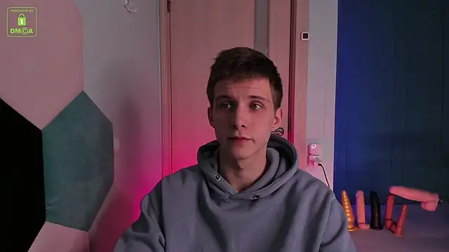 Snapshot of MarkGWalker chatting on 02-12-25, 04:33 MarkGWalker online show from 02-12-25, 04:33