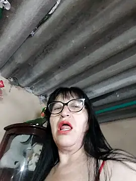 clarita 01 online show from 10-18-25, 11:33