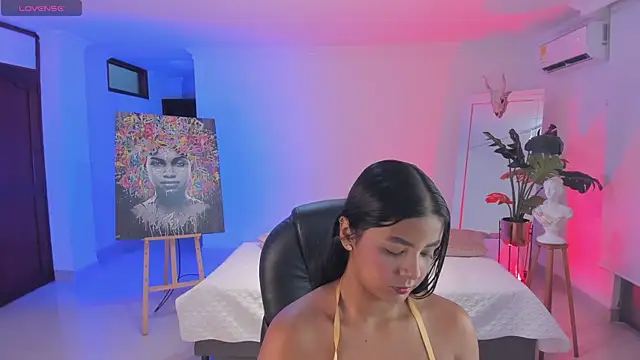 JANYLOVE   online show from 11-04-25, 10:47