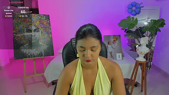 JANYLOVE   online show from 07-27-26, 10:44