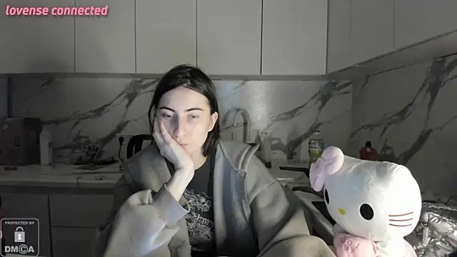 Ayesha Thebestt online show from 01-14-26, 05:07