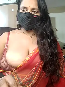 Snapshot of Cute_Ruhi99 chatting on 12-31-24, 10:37 Cute Ruhi99 online show from 12-31-24, 10:37