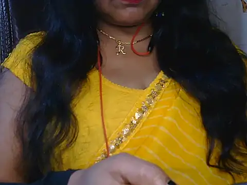 Snapshot of Cute_Ruhi99 chatting on 02-11-25, 07:44 Cute Ruhi99 online show from 02-11-25, 07:44