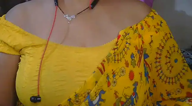 Snapshot of Cute_Ruhi99 chatting on 03-17-25, 09:22 Cute Ruhi99 online show from 03-17-25, 09:22
