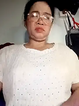 Snapshot of Sexy-asslove90 chatting on 09-28-25, 06:41 Sexy-asslove90 online show from 09-28-25, 06:41