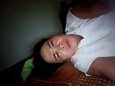 Snapshot of Sexy-asslove90 chatting on 10-06-25, 07:06 Sexy-asslove90 online show from 10-06-25, 07:06