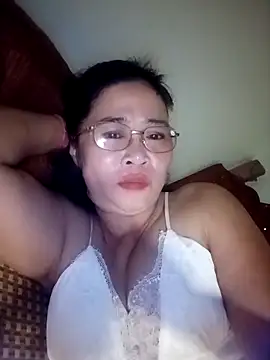 Snapshot of Sexy-asslove90 chatting on 10-10-25, 02:16 Sexy-asslove90 online show from 10-10-25, 02:16