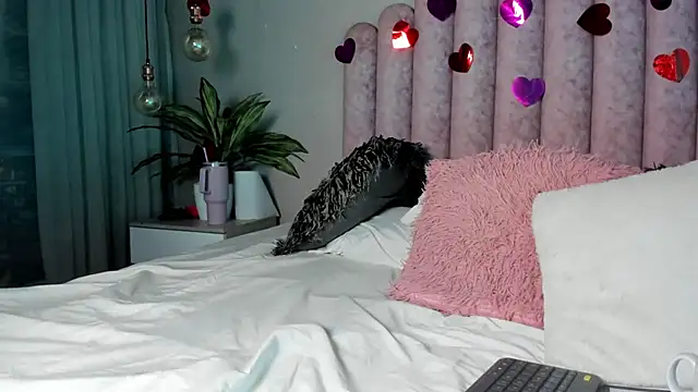 SusanBenett online show from 03-20-25, 08:08