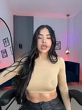 Luna  Ponce online show from 03-07-26, 02:47